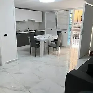 John's Place - Central Flat In - My Place Appartamento Napoli